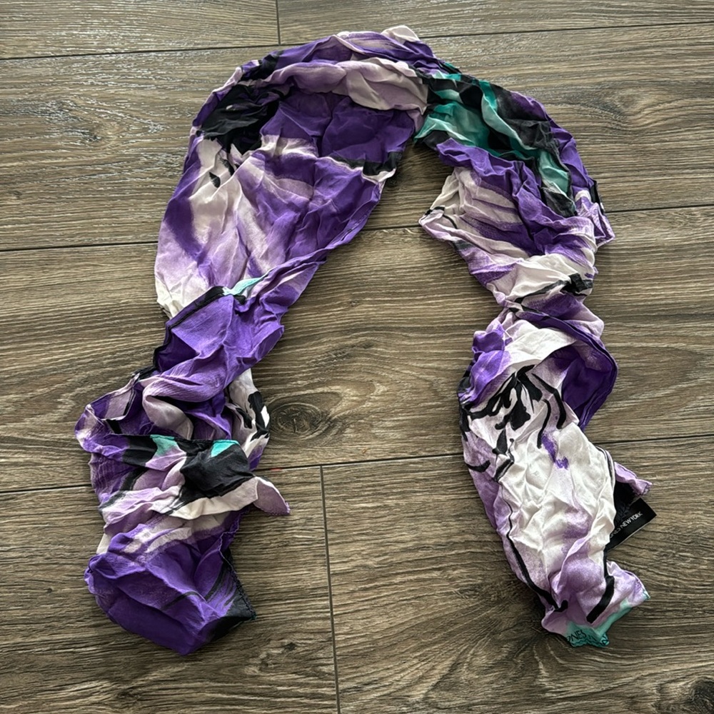SCARF - Picture 3 of 7